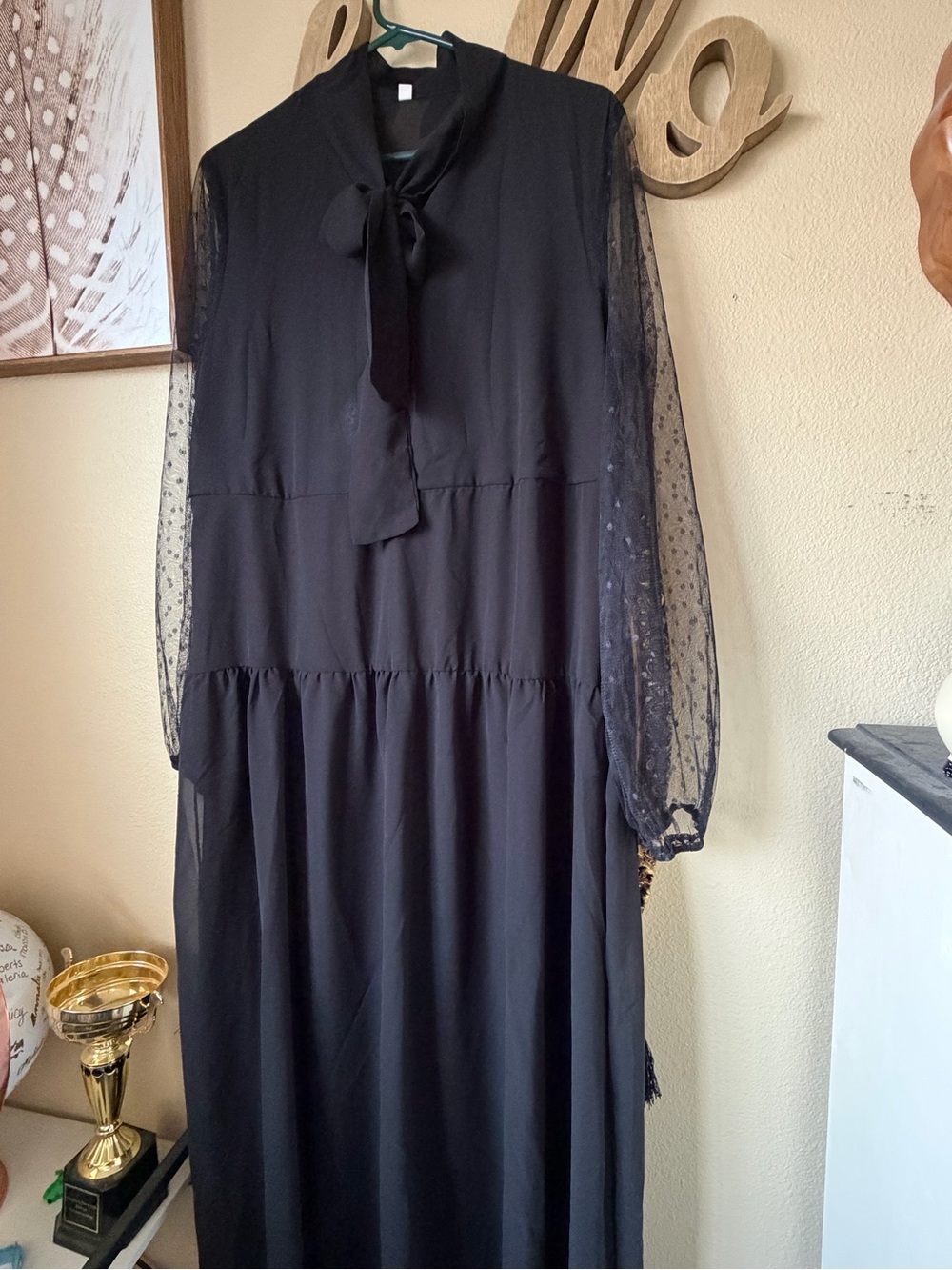 SHEIN Black Long Sleeve Tie-Neck Maxi Dress